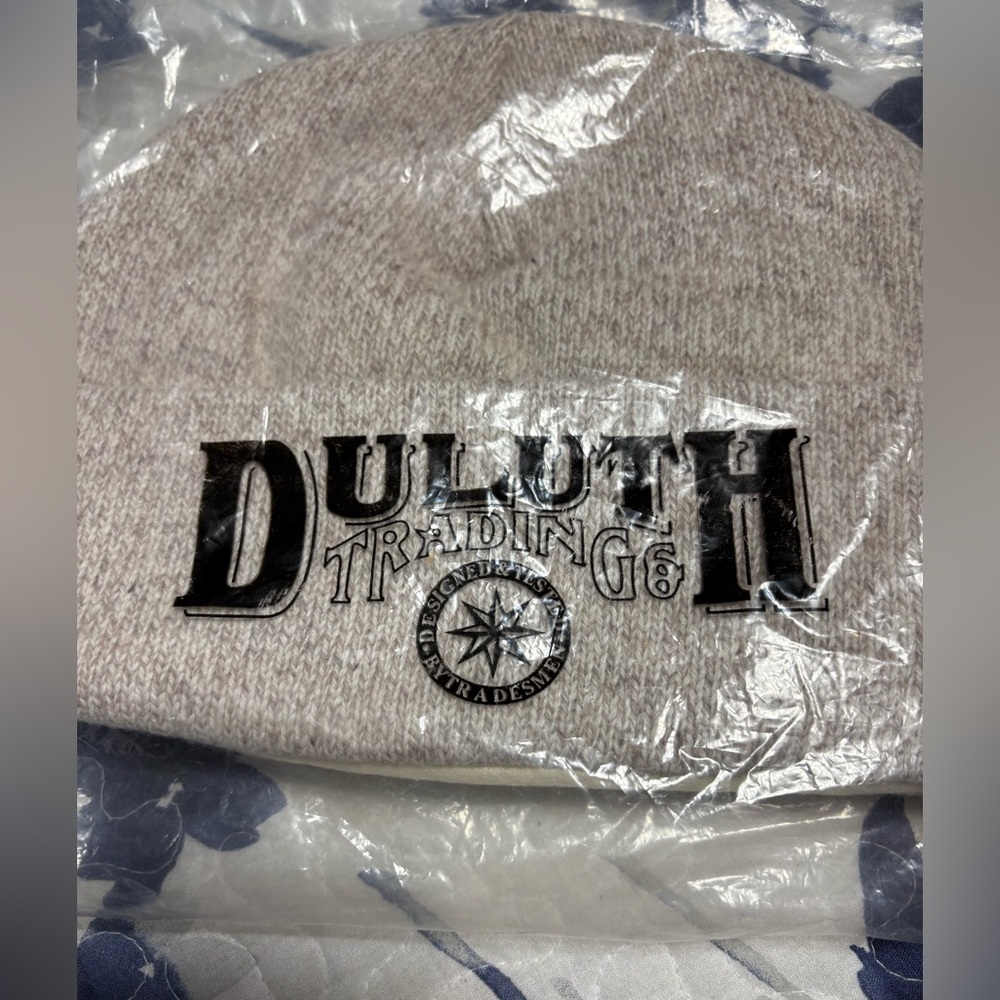 Duluth Trading Co Beanie/Cap (new in bag)